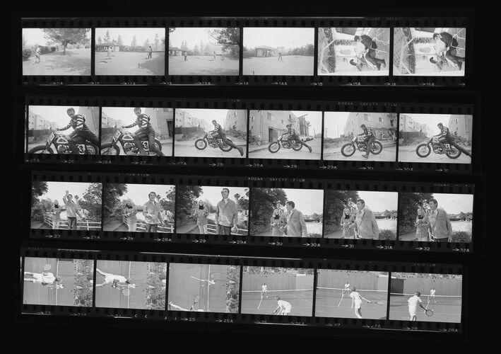 NP_NP09A_039: 1960s Vogue