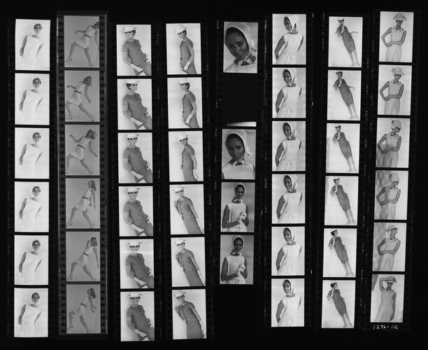 NP_NP09A_043: 1960s Vogue