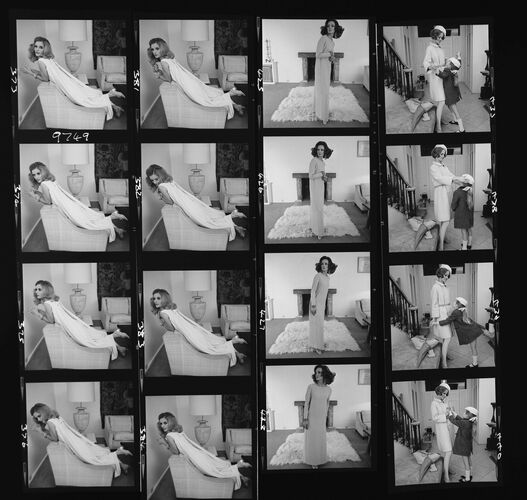 NP_NP09A_048: 1960s Vogue