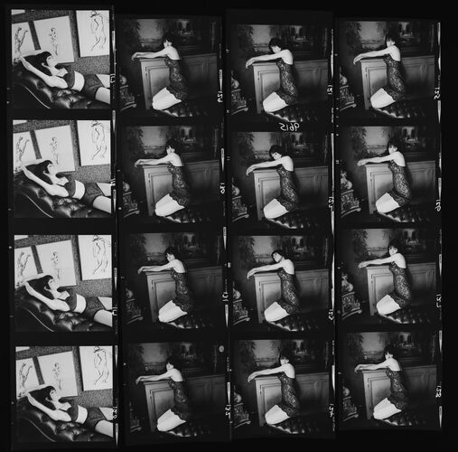 NP_NP09A_060: 1960s Vogue