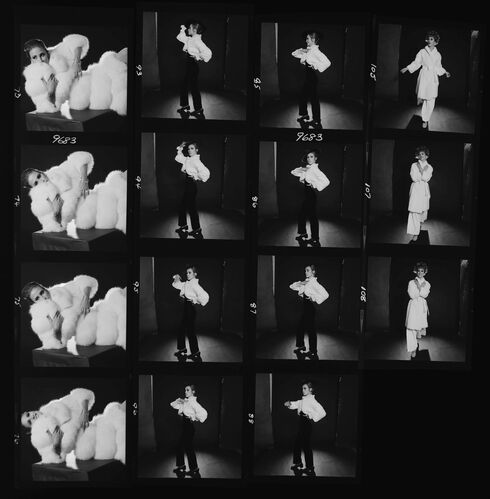 NP_NP09A_082: 1960s Vogue