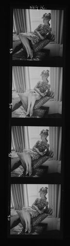 NP_NP09A_089: 1960s Vogue