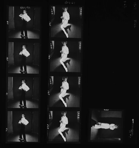 NP_NP09A_090: 1960s Vogue