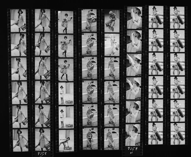 NP_NP09A_097: 1960s Vogue