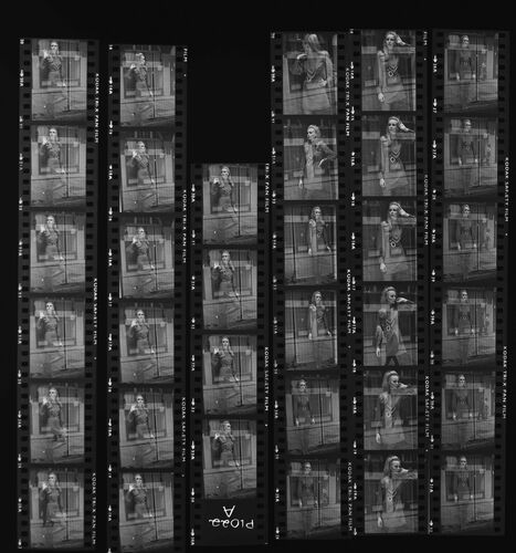 NP_NP09A_121: 1960s Vogue