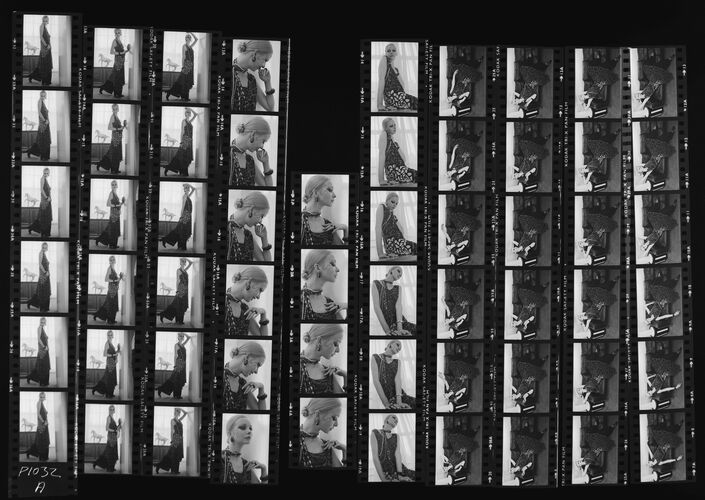 NP_NP09A_123: 1960s Vogue