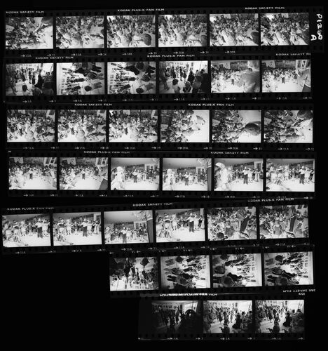 NP_NP09B_1974_013A: Vogue Christmas