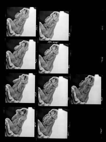 NP_NP09B_1974_014I: British Fur