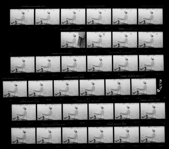 NP_NP09B_1974_015B: Rain Wear