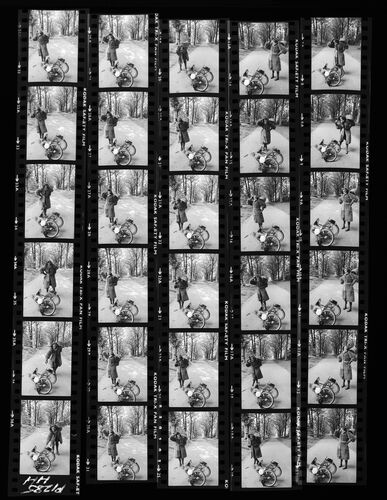 NP_NP09B_1974_018AH: Best Buys