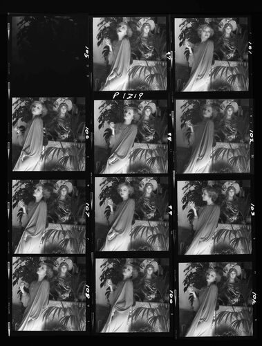 NP_NP09B_1974_026I: Best of British Lead