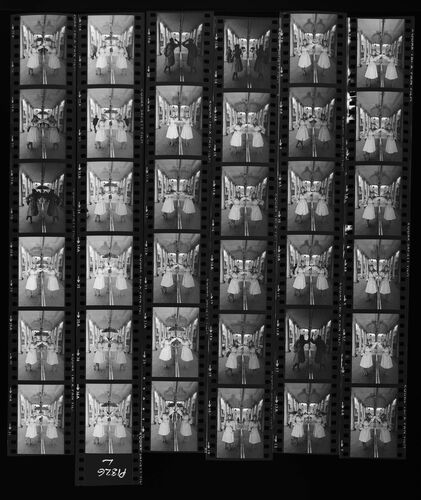 NP_NP09B_1974_030L: British Vogue 1974