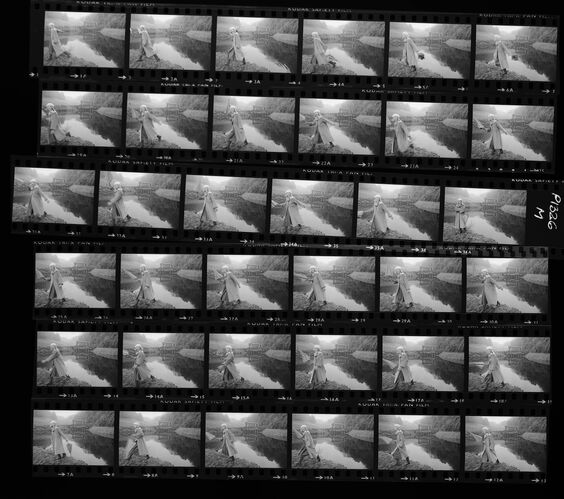 NP_NP09B_1974_030M: British Vogue 1974