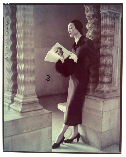 NP_NP09F2_1949_024A: 1949 Vogue