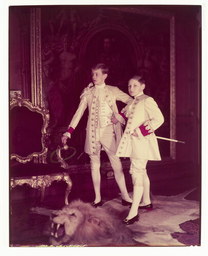 NP_NP09F2_1953_016A: 1950s Vogue