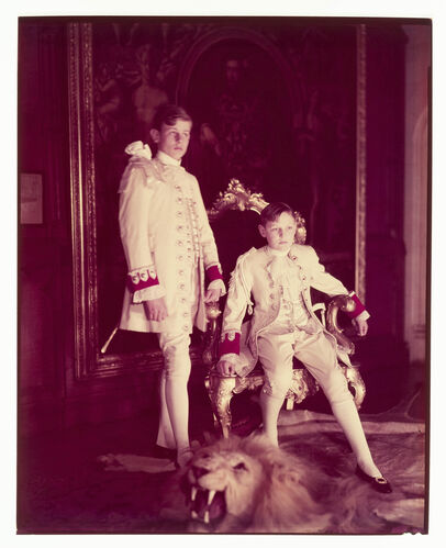 NP_NP09F2_1953_016B: 1950s Vogue