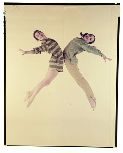 NP_NP09F2_1959_004C: 1950s Vogue