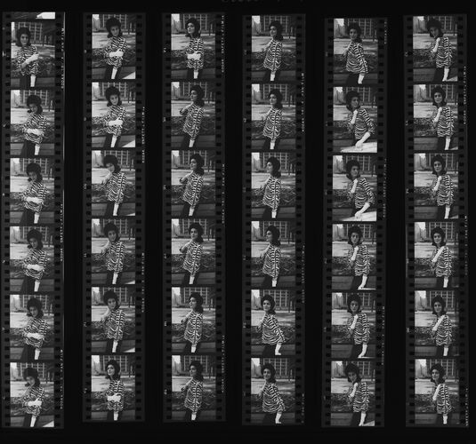 NP_NP11Q10_005: Queen Magazine