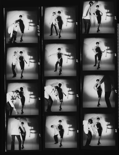 NP_NP11Q151_016: Queen Magazine