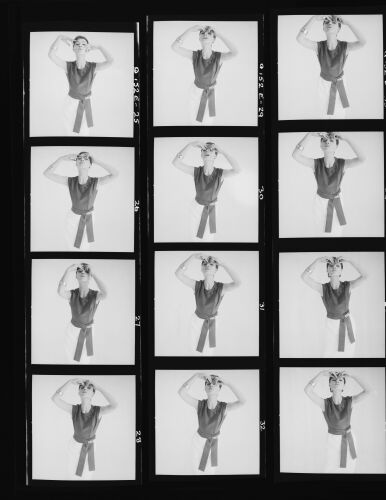 NP_NP11Q152_036: Queen Magazine