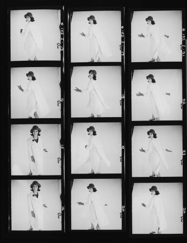 NP_NP11Q152_050: Queen Magazine
