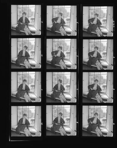 NP_NP11Q175_053: Queen Magazine
