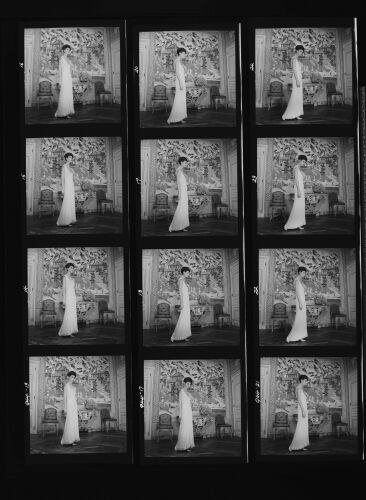 NP_NP11Q44_002: Queen Magazine