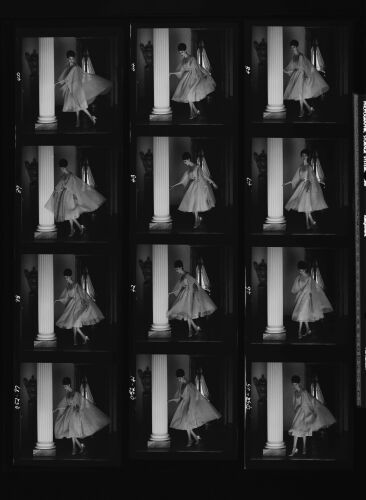 NP_NP11Q52_004: Queen Magazine