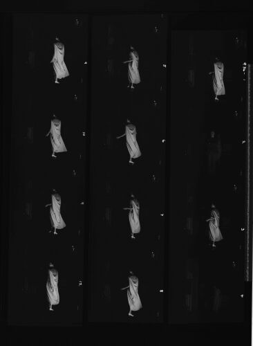 NP_NP11Q56_35_001: Queen Magazine