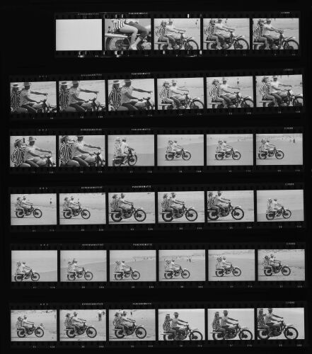 NP_NP12Q204_031: Stripes with a Pinch of Salt'