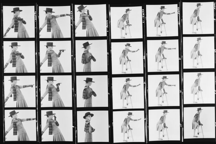 NP_NP12Q209_38A: Queen Magazine