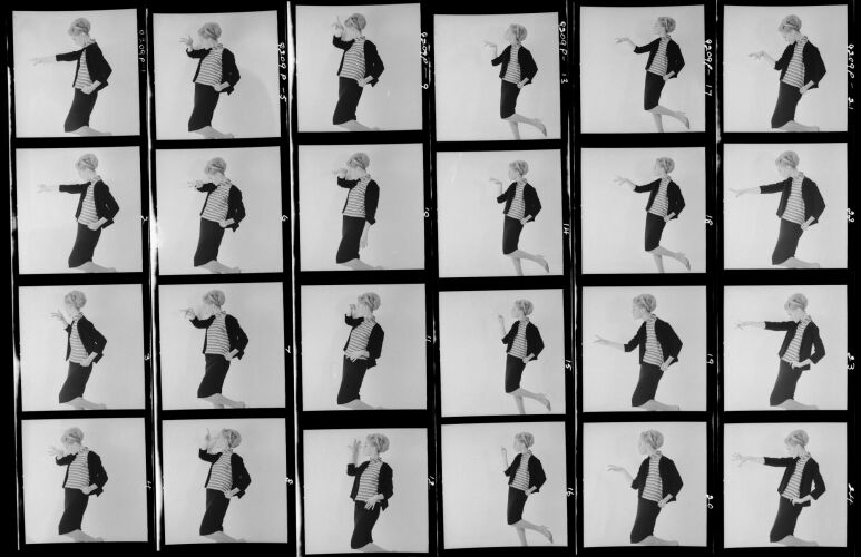 NP_NP12Q209_52A: Queen Magazine