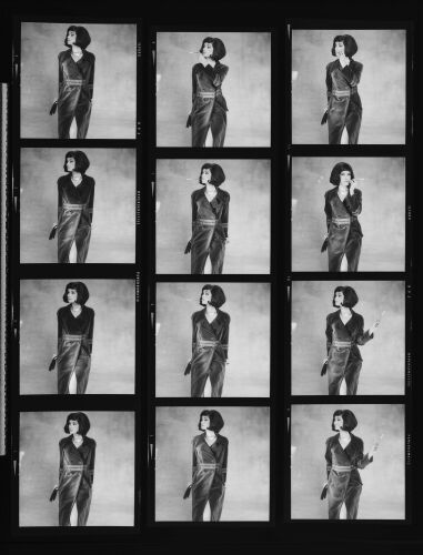 NP_NP13Q246_050: Queen Magazine