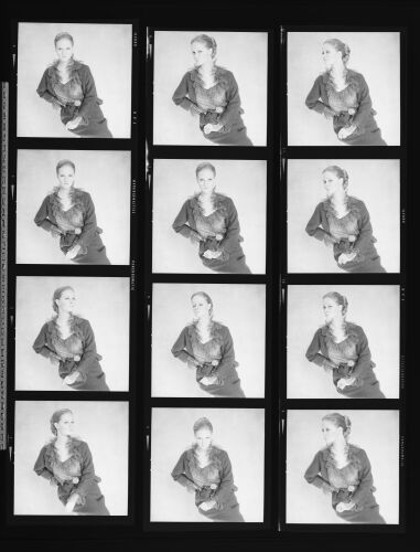 NP_NP13Q246_072: Queen Magazine
