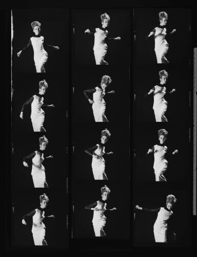 NP_NP13Q251_027: Queen Magazine
