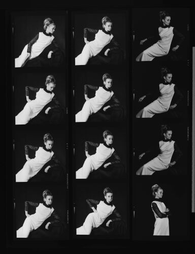 NP_NP13Q251_028: Queen Magazine
