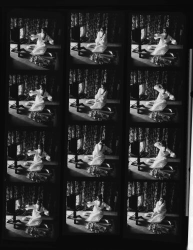 NP_NP13Q252_010: Jean Shrimpton