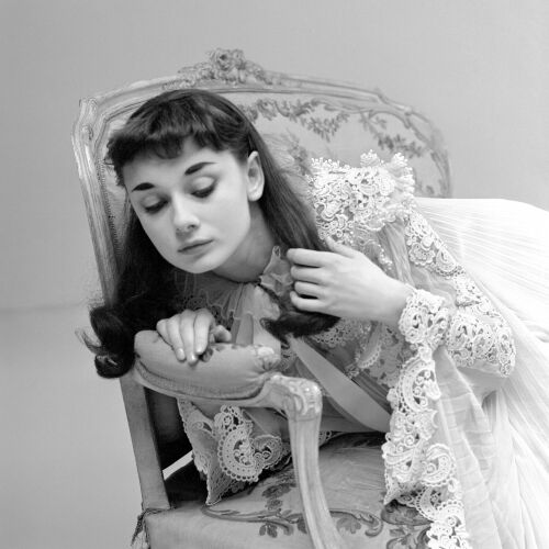 NP_PE_AH028: Audrey Hepburn