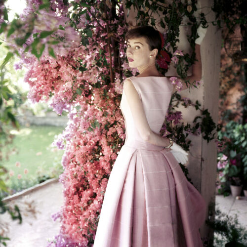NP_PE_AH031: Audrey Hepburn