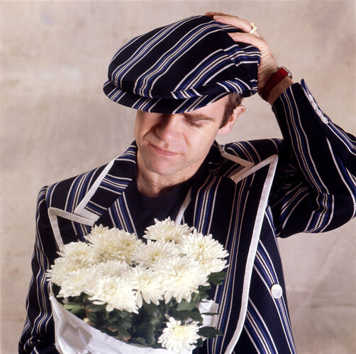 NP_PE_EJ003: Elton John