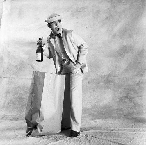 NP_PE_EJ005: Elton John