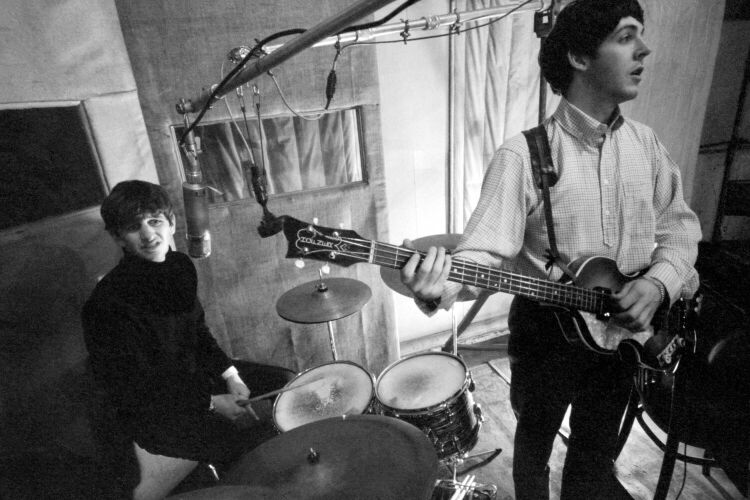 NP_PE_TB059: Starr and McCartney 