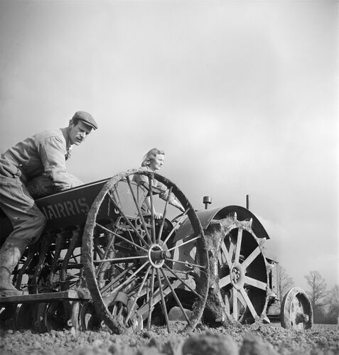 NP_PHJ002: Parkinson and Woolley