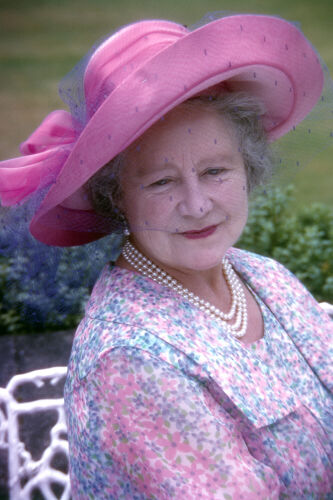 NP_RY069: Queen Elizabeth the Queen Mother