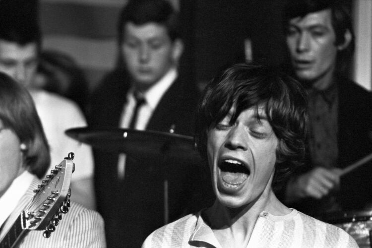 RS041: Jagger Sings On TV