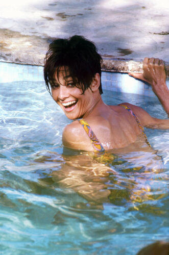 TON_AH043: Audrey Hepburn