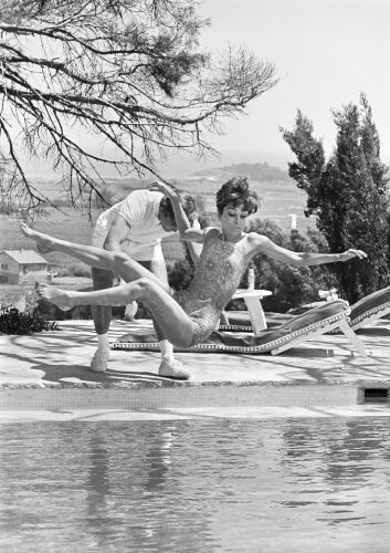 TON_AH107: Albert Finney and Audrey Hepburn