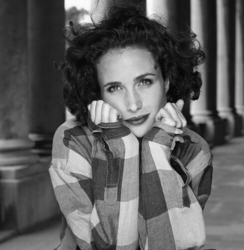 TON_AMD004: Andie MacDowell