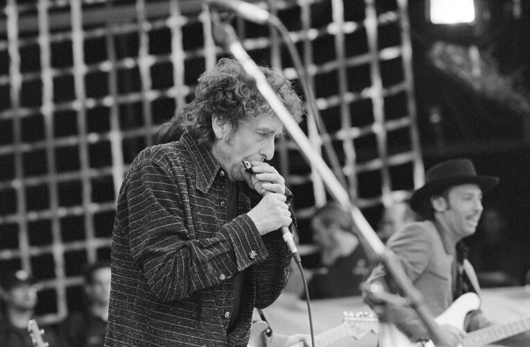 TON_BDN008: Bob Dylan and Ronnie Wood