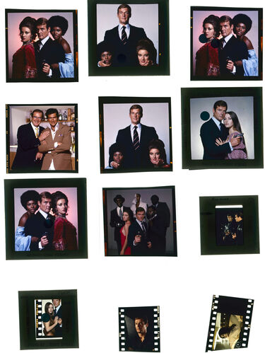 TON_Bond_Contact_022: Roger Moore